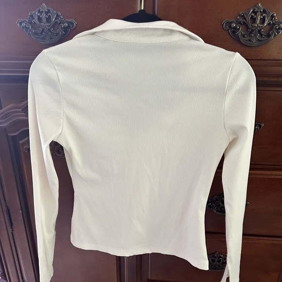 White Zip-Up Collared Jacket - Picture 6 of 7